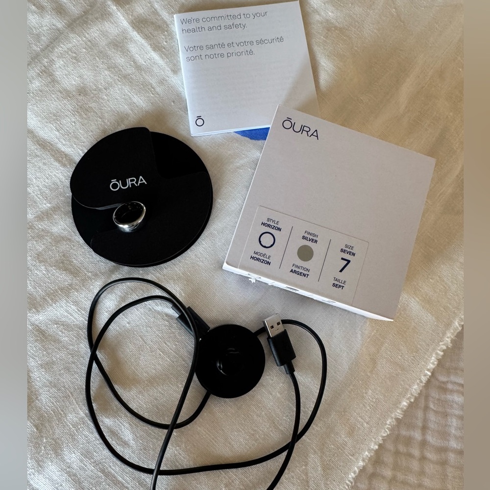 Oura Ring -Gen 3- Size 7- Horizon- Silver 
Used for 3 months